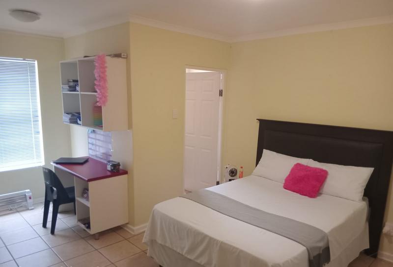 To Let 3 Bedroom Property for Rent in Grahamstown Eastern Cape